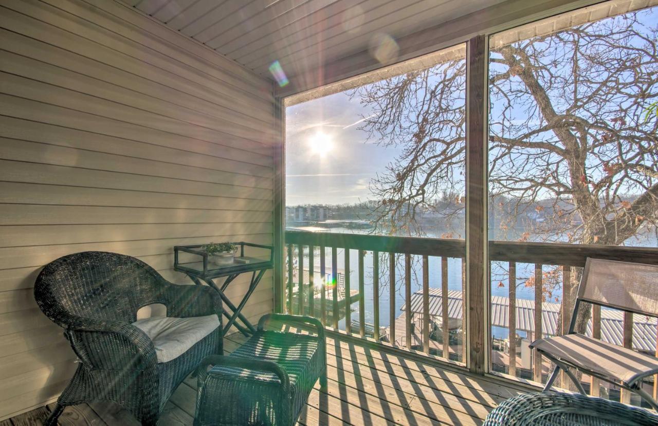Waterfront Townhome With Private Dock And Lake Views レイク・オザーク エクステリア 写真